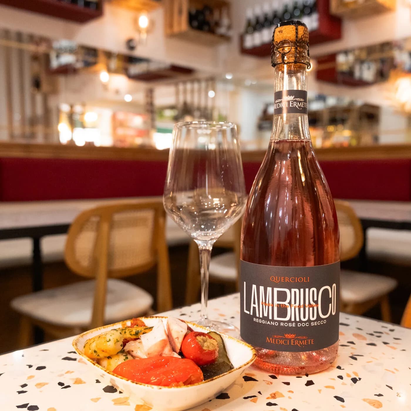 Lambrusco Reggiano Rosé DOC Secco « Quercioli » — Medici Ermete
